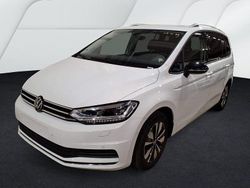 Pure white Gebraucht 2025 VW Touran Van / Kleinbus | 34.900 € (Etwas zu teuer)