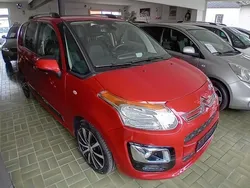 Rot Gebraucht 2015 Citroën C3 Picasso SELECTION Van / Kleinbus | 8.990 € (Etwas zu teuer)