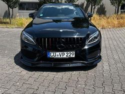 Schwarz Gebraucht 2016 Mercedes C200 AMG line Coupé | 21.999 € (Etwas zu teuer)
