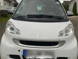 Weiß Gebraucht 2012 Smart ForTwo Coupé Coupé | 3.200 € (Guter Preis)