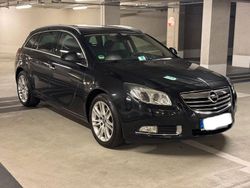 Schwarz Gebraucht 2009 Opel Insignia Cosmo Kombi | 6.999 € (Teuer)