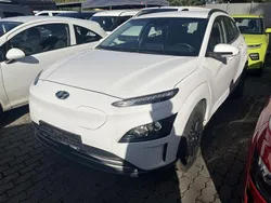 Weiß Gebraucht 2022 Hyundai Kona Select SUV | 17.400 € (Guter Preis)