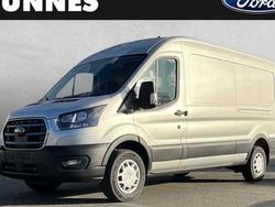 Silber Gebraucht 2022 Ford E-Transit Trend Van | 47.600 €