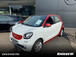 Weiß Gebraucht 2019 Smart ForFour Passion Limousine | 14.290 € (Teuer)