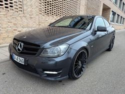Grau Gebraucht 2012 Mercedes C250 Coupé | 13.250 € (Teuer)