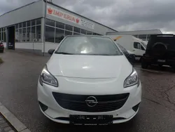Weiß Gebraucht 2019 Opel Corsa Color Edition Limousine | 8.499 € (Superpreis)