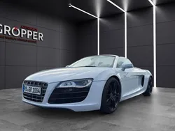 Suzukagrau metallic Gebraucht 2010 Audi R8 Spyder Sport Cabrio | 79.900 € (Teuer)