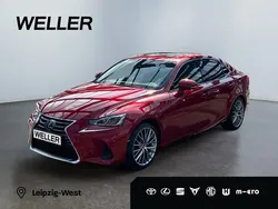 Rot Gebraucht 2021 Lexus IS300h Luxury Line Limousine | 33.490 € (Fairer Preis)