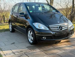 Schwarz Gebraucht 2009 Mercedes A200 Limousine | 4.390 € (Fairer Preis)