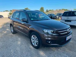 Braun Gebraucht 2014 VW Tiguan Trendline SUV | 10.990 € (Guter Preis)