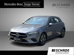 Grau Gebraucht 2024 Mercedes A180 Progressive Limousine | 28.150 € (Guter Preis)