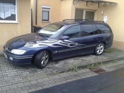 Blau metallic Gebraucht 1998 Opel Omega Kombi | 555 € (Guter Preis)