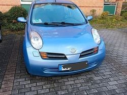 Blau Gebraucht 2003 Nissan Micra Kleinwagen | 450 €