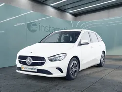 Weiß Gebraucht 2024 Mercedes B180 Advanced Van / Kleinbus | 31.380 € (Fairer Preis)