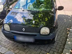 Schwarz Gebraucht 2005 Renault Twingo Kleinwagen | 225 €