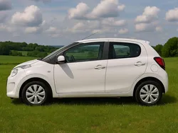 Weiß Gebraucht 2018 Citroën C1 Kleinwagen | 6.500 €
