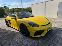 Gelb Gebraucht 2021 Porsche 718 Spyder Chrono Cabrio | 109.700 €