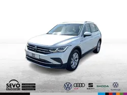 Weiß Gebraucht 2022 VW Tiguan Elegance SUV | 30.780 € (Guter Preis)
