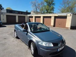 Grau Gebraucht 2007 Renault Mégane Cabriolet Dynamique Cabrio | 3.999 € (Fairer Preis)