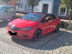 Rot Gebraucht 2017 Opel Cascada Innovation Cabrio | 16.000 € (Fairer Preis)