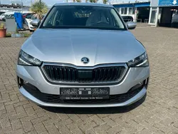 Silber Gebraucht 2022 Skoda Scala Ambition Kleinwagen | 22.999 € (Etwas zu teuer)