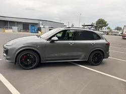 Grau Gebraucht 2017 Porsche Cayenne GTS SUV | 57.000 €