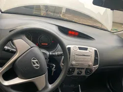 Silber Gebraucht 2010 Hyundai i20 Kleinwagen | 2.400 € (Guter Preis)