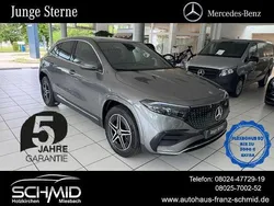 Grau Gebraucht 2024 Mercedes EQA300 AMG line SUV | 36.950 € (Fairer Preis)