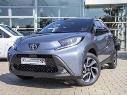 Celestite grey metallic/ dach Neu 2025 Toyota Aygo X SUV | 16.990 € (Guter Preis)