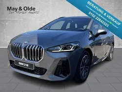 Skyscraper grau metallic (grau) Neu 2025 BMW 218 Active Tourer Performance Van / Kleinbus | 41.777 € (Fairer Preis)