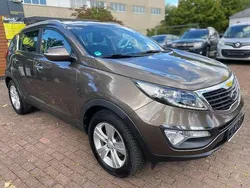 Braun Gebraucht 2011 Kia Sportage 2 SUV | 9.499 € (Fairer Preis)