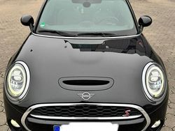 Schwarz Gebraucht 2019 Mini Cooper S Kleinwagen | 19.400 € (Fairer Preis)