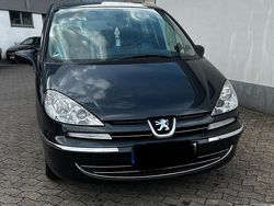 Grau Gebraucht 2008 Peugeot 807 Van / Kleinbus | 4.400 € (Teuer)
