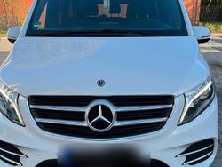 Weiß Gebraucht 2017 Mercedes V250 AMG Van / Kleinbus | 40.995 € (Teuer)