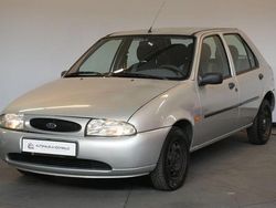 Grau Gebraucht 1997 Ford Fiesta Basis Limousine | 1.917 € (Fairer Preis)