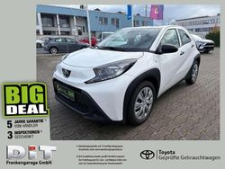 Schneeweiss Gebraucht 2022 Toyota Aygo Kleinwagen | 11.690 € (Guter Preis)