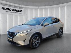 Grau Gebraucht 2024 Nissan Qashqai N-Connecta SUV | 23.400 € (Fairer Preis)