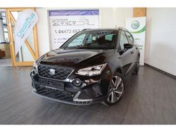 Mythosschwarz (metallic) Gebraucht 2024 Seat Arona FR SUV | 24.740 € (Teuer)