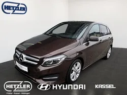 Orientbraun metalliclack Gebraucht 2017 Mercedes B200 Van / Kleinbus | 15.990 € (Fairer Preis)