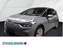 Mondsteingrau Gebraucht 2024 VW ID.3 Pro Kleinwagen | 33.190 € (Teuer)