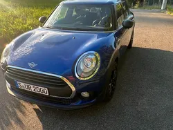 Blau Gebraucht 2018 Mini One Clubman Kombi | 14.400 € (Fairer Preis)
