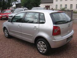 Silber Gebraucht 2004 VW Polo Cricket Limousine | 2.500 € (Etwas zu teuer)