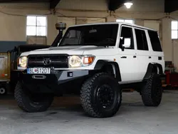 Weiß Gebraucht 2013 Toyota Land Cruiser SUV | 85.000 €