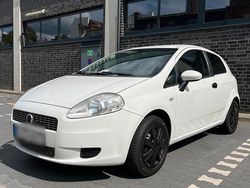 Weiß Gebraucht 2009 Fiat Grande Punto Kleinwagen | 1.000 € (Superpreis)