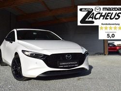 Snowflake white pearl (metallic) Gebraucht 2025 Mazda 3 Nagisa Limousine | 25.690 € (Etwas zu teuer)