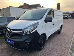 Weiß Gebraucht 2018 Opel Vivaro Van | 12.700 € (Superpreis)