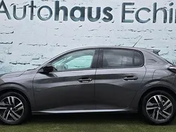 Grau Gebraucht 2023 Peugeot 208 Allure Kleinwagen | 14.650 € (Guter Preis)