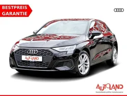 Mythosschwarz metallic (metallic) Gebraucht 2020 Audi A3 Sportback Ambiente Limousine | 27.950 € (Etwas zu teuer)
