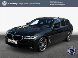 Schwarz Gebraucht 2022 BMW 530e Sport Line Kombi | 34.990 € (Fairer Preis)