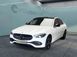 Weiß Gebraucht 2024 Mercedes C300e Avantgarde Limousine | 46.050 € (Fairer Preis)